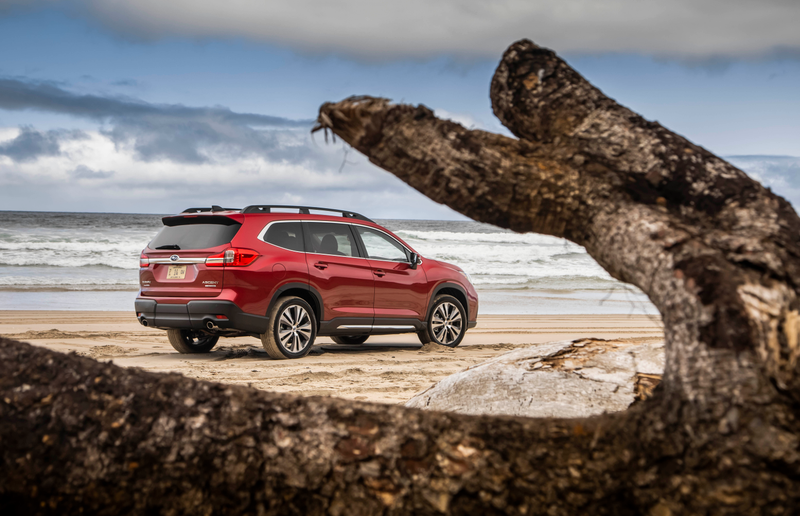 Illustration for article titled The 2019 Subaru Ascent Is The Three-Row SUV That Actually Feels Like A Subaru
